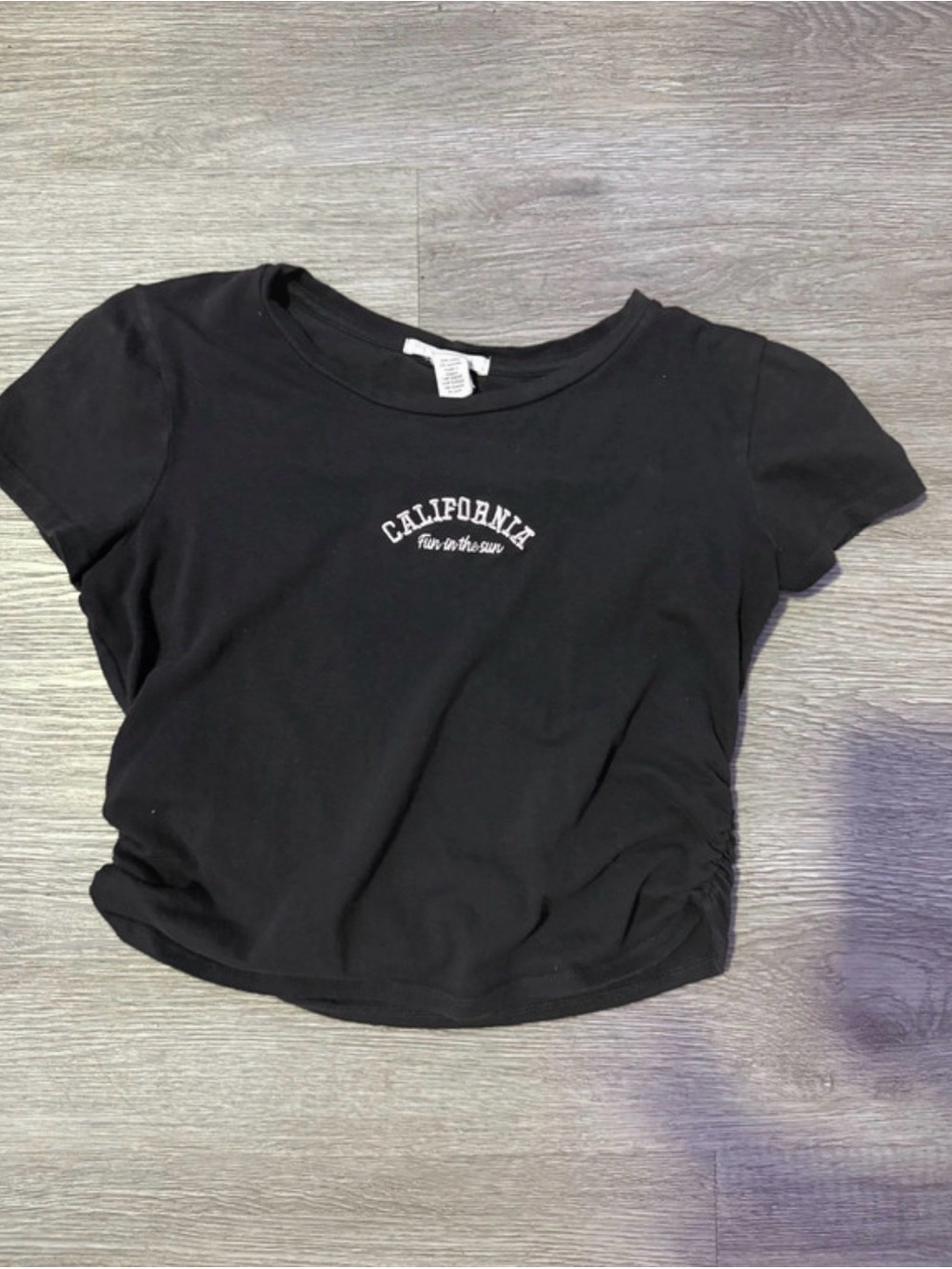 Full Tilt Black 'California' Crop Tee